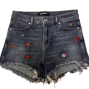 Floral Embroidered Denim Cutoff Shorts Raw Hem Distressed Boho Festival Women’s